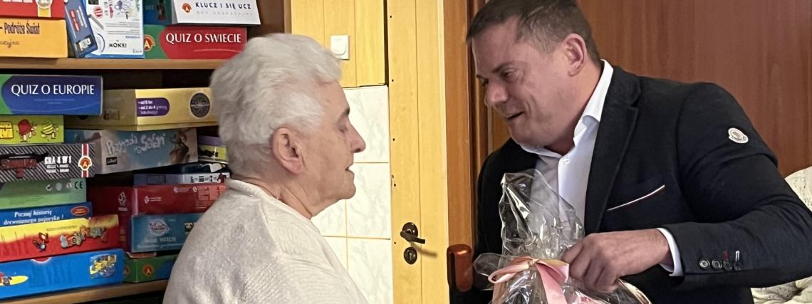 Dzień kobiet w klubie seniora