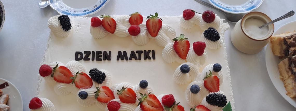 tort dzień Matki